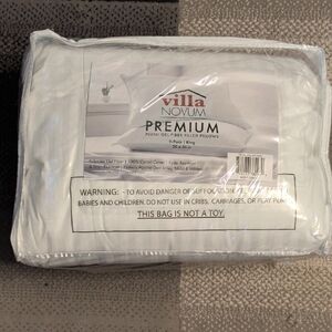 Premium Villa Novum Gel Fiber Filled Pillow - 1 King Sized Pillow Included